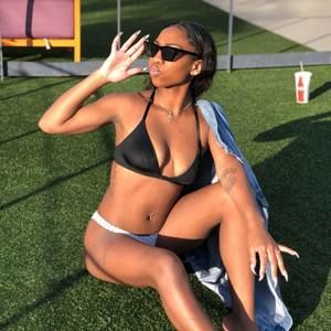 Meet your Posher, C'krett